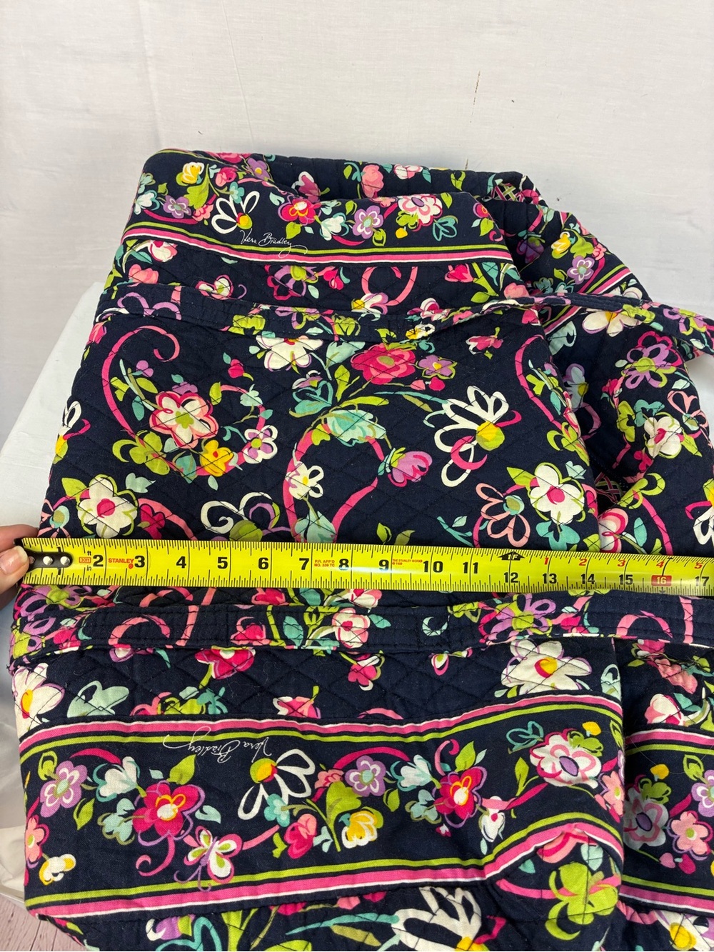 Vera Bradley Large Weekender in Ribbons Print Retired - Picture 10 of 10
